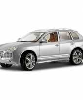 Modelauto porsche cayenne turbo 1 18